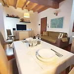 Apartman Duomo Center *