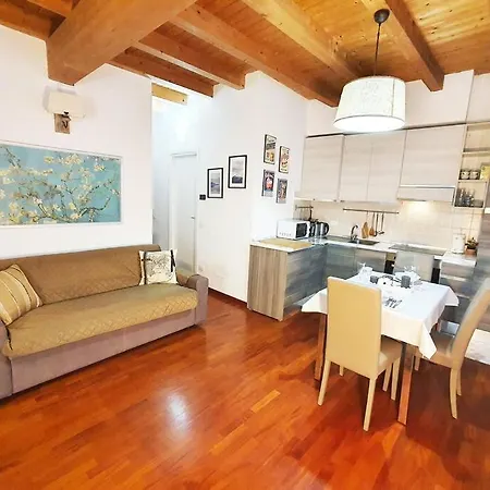 Duomo Center Apartment *