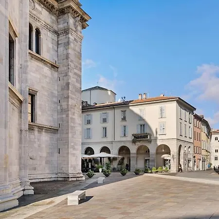 Duomo Center Apartment *
