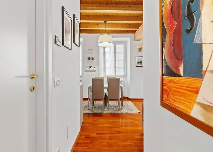 Duomo Center アパート